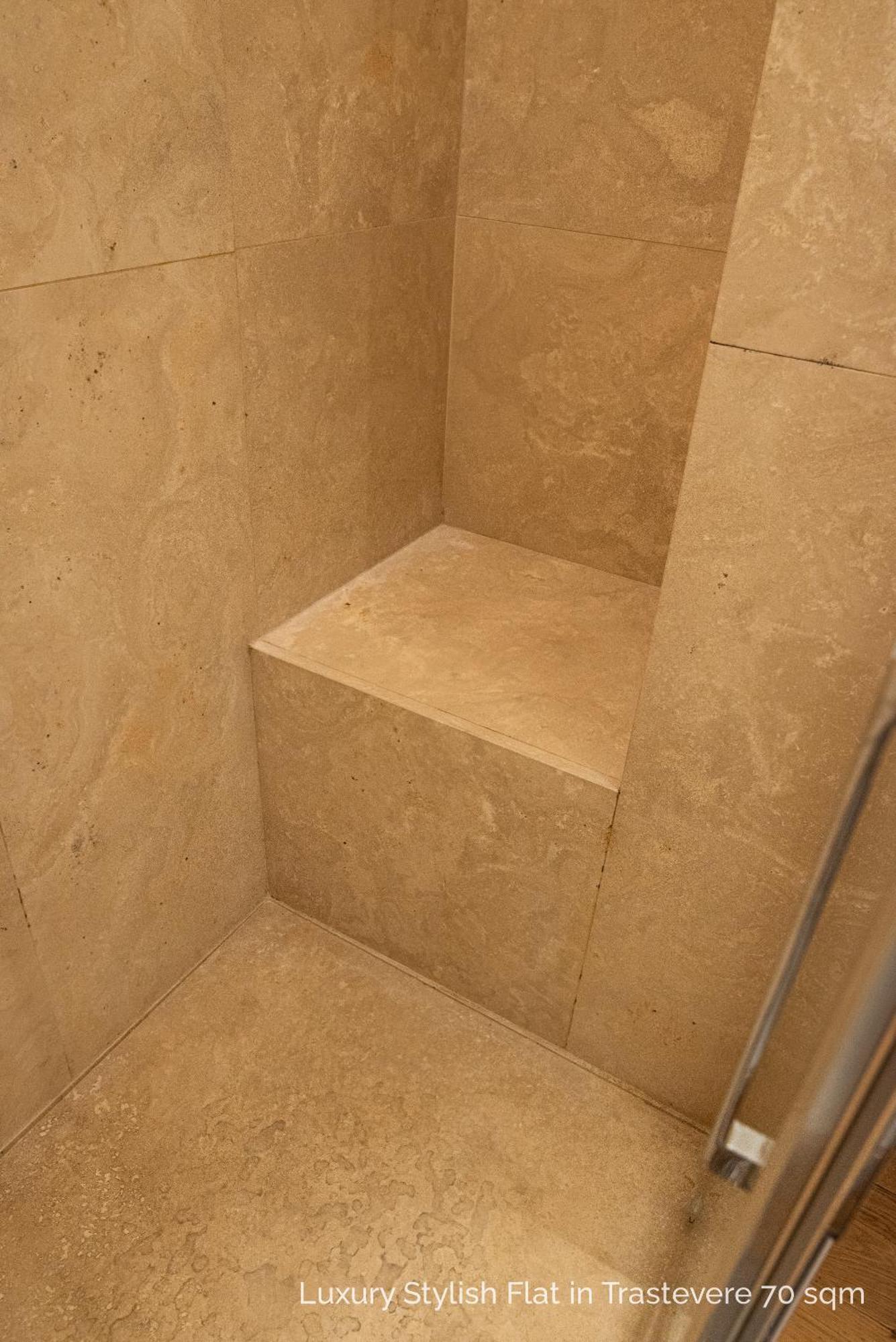 La Dolce - Luxury Stylish Flats In Trastevere 70-90sqm Lägenhet *